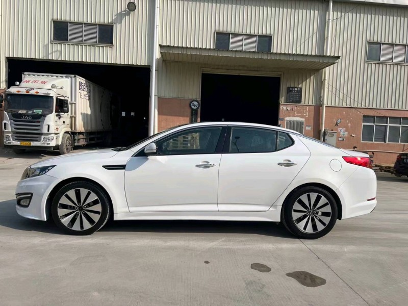 东莞13年起亚K52