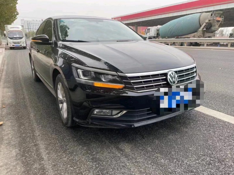 保定18年大众帕萨特1