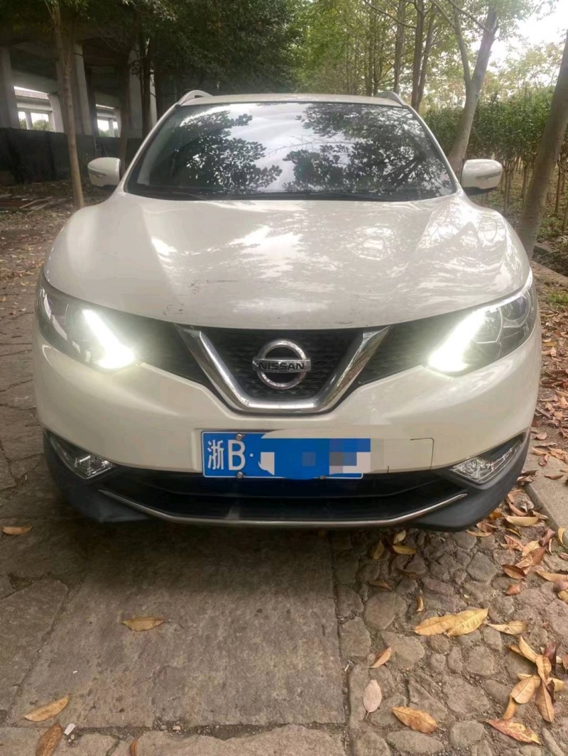 嘉興18年日產逍客1