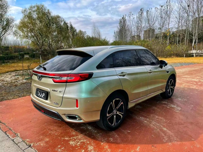 枣庄17年本田URV4