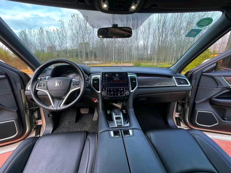 枣庄17年本田URV5