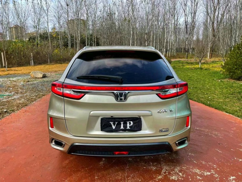 枣庄17年本田URV9