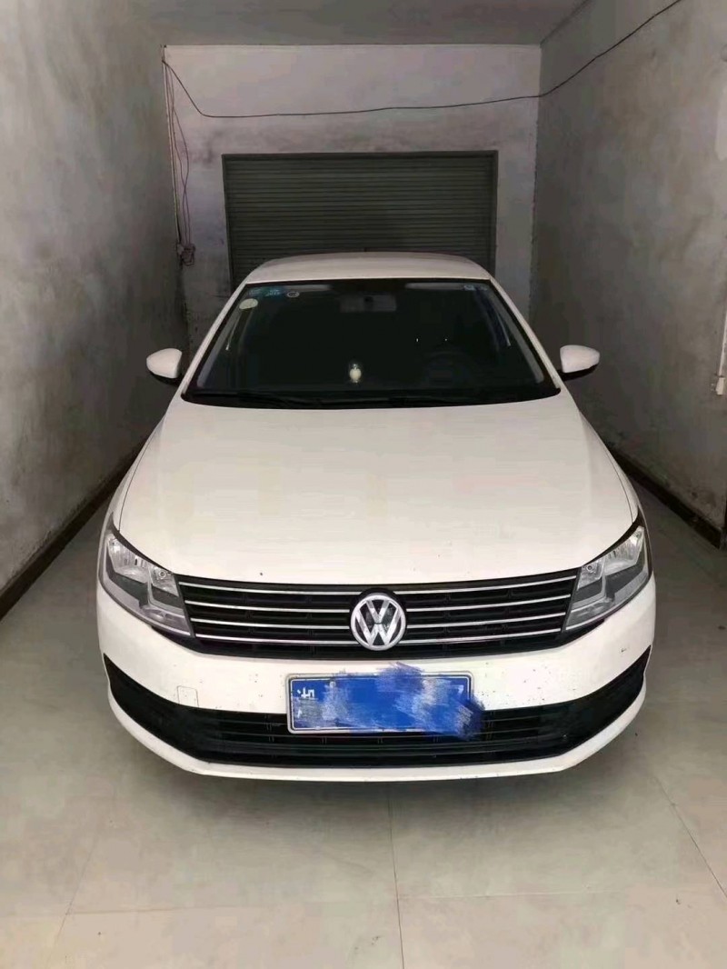 北京17年大众朗逸1