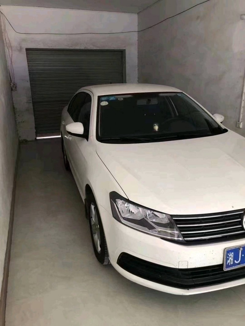 北京17年大众朗逸2