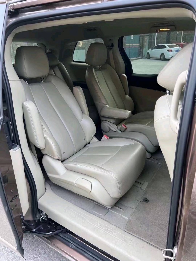 枣庄19年别克GL89