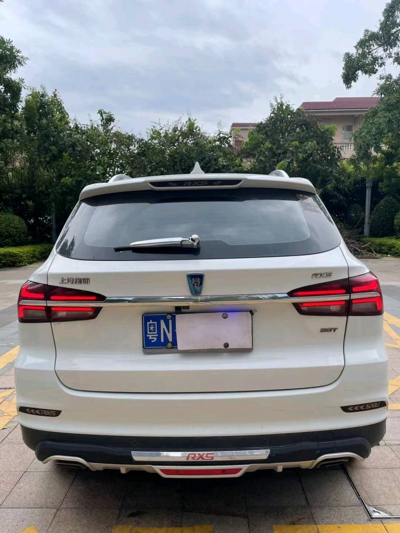 佛山18年荣威RX52