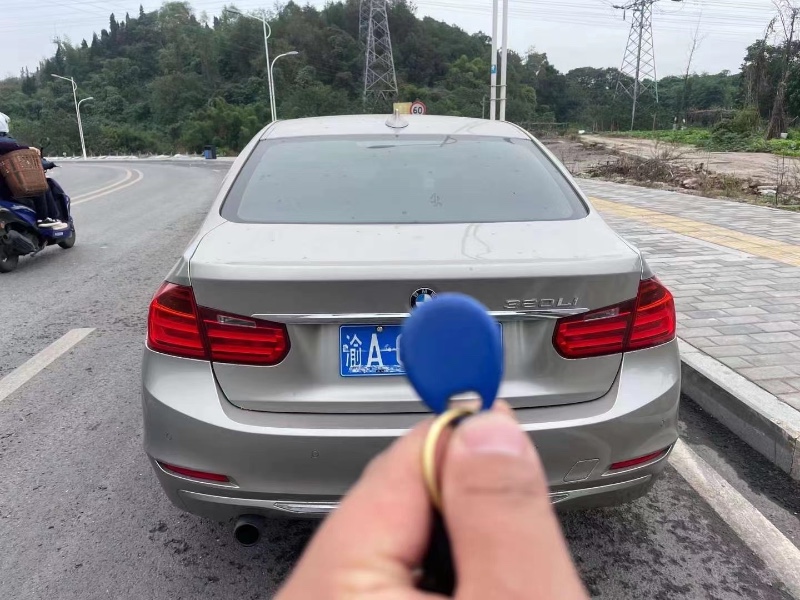 重庆14年宝马3系3