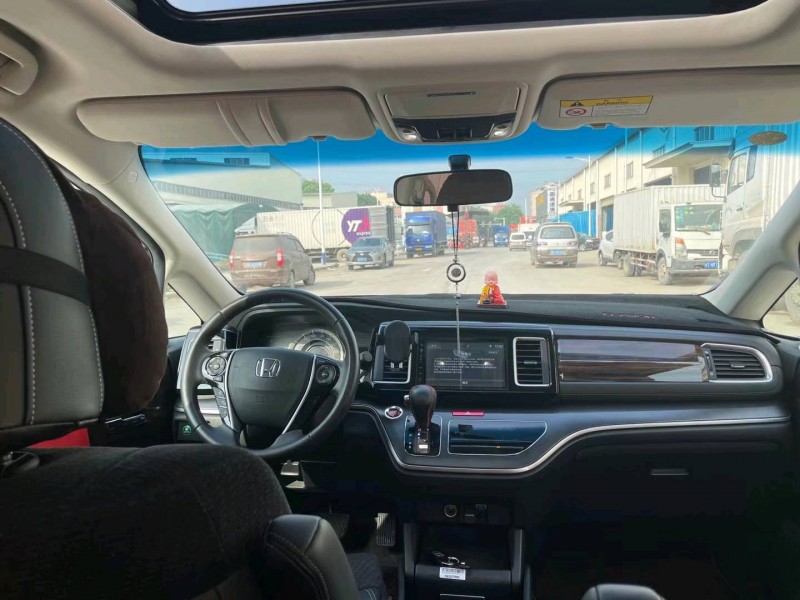 东莞19年本田艾力绅4