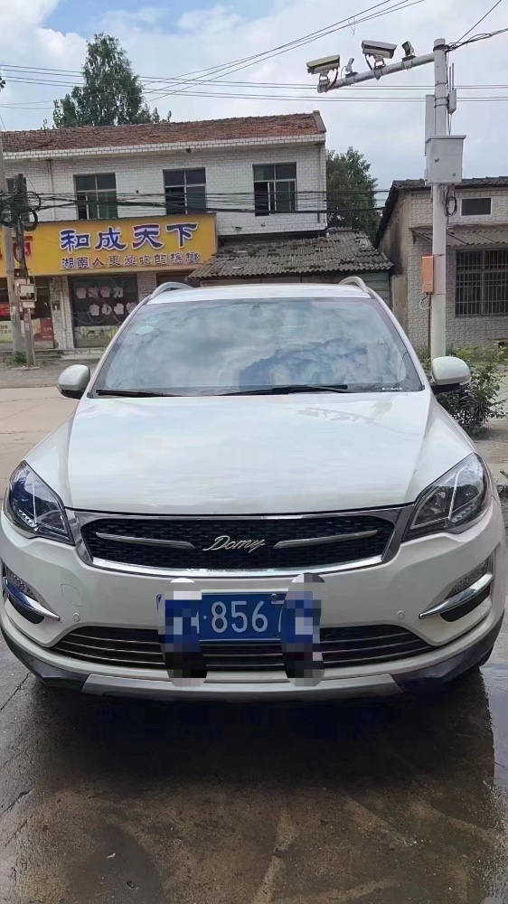 重庆18年众泰大迈X51