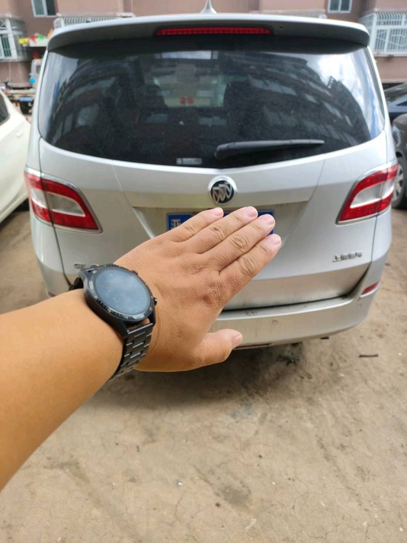 太原13年别克GL84