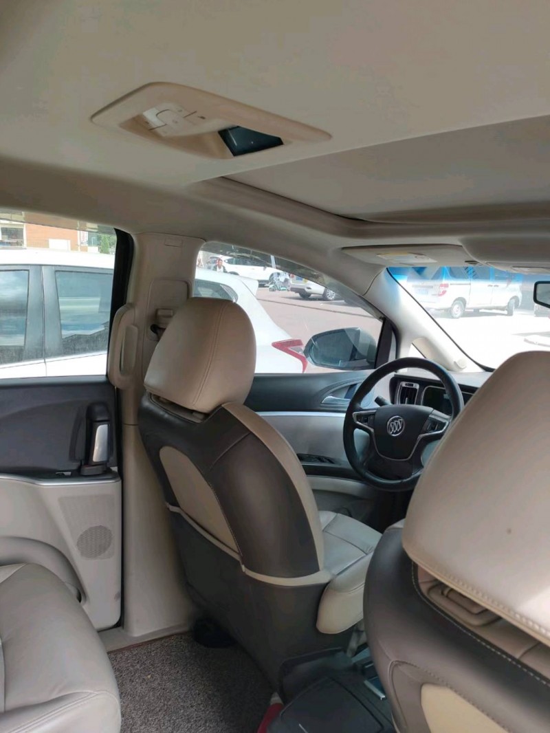 太原13年别克GL83