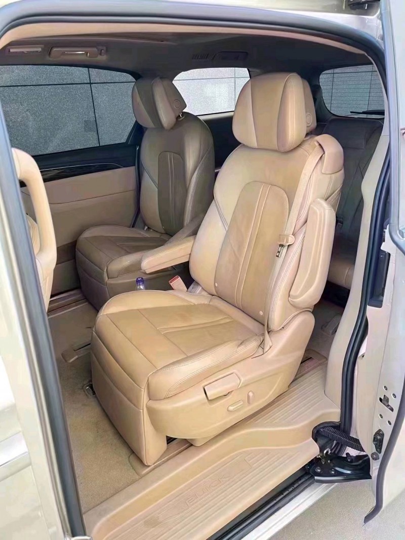 邢台17年别克GL84