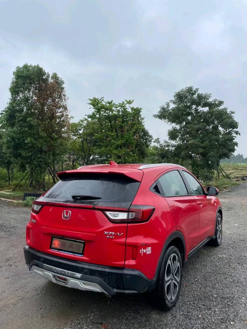 中山16年本田XRV4