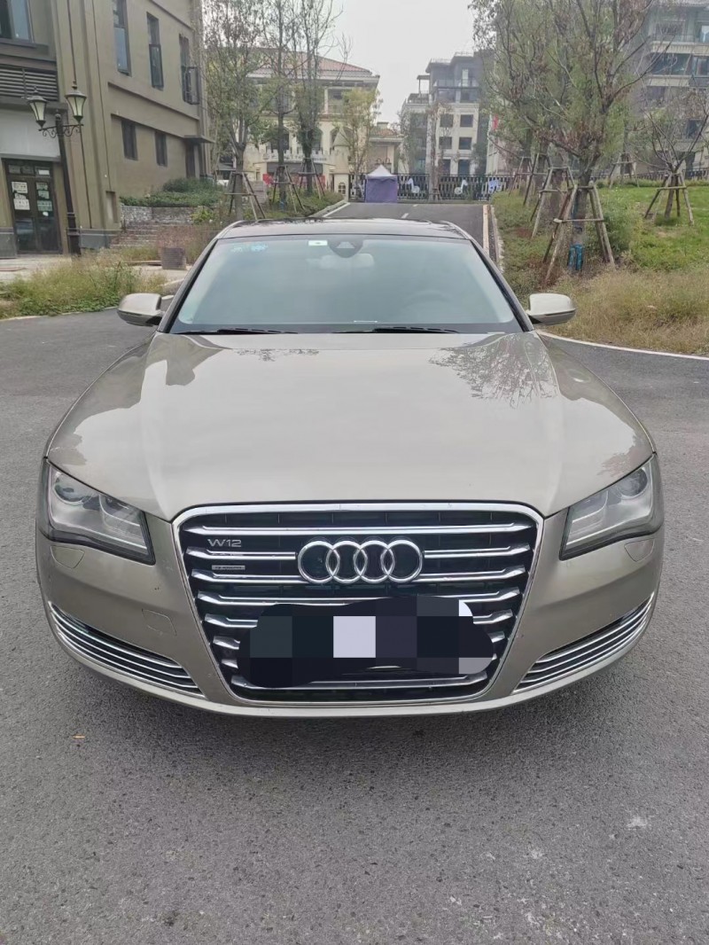 重庆13年奥迪A8L1