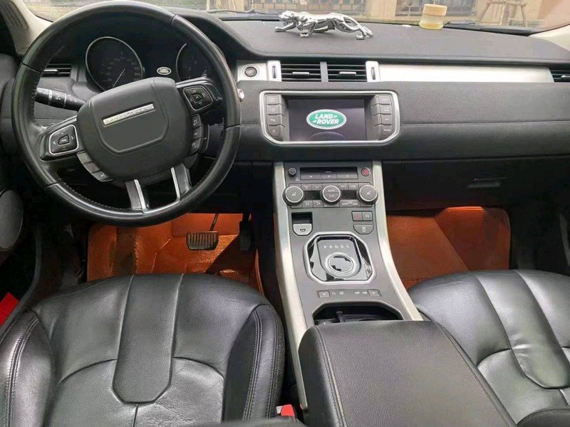 重庆14年路虎极光2