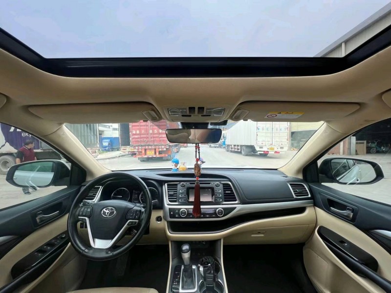 东莞18年丰田汉兰达4