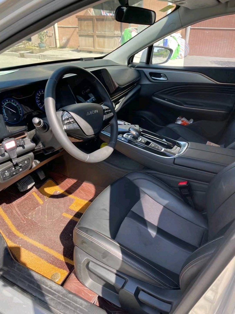 东莞21年传祺埃安4