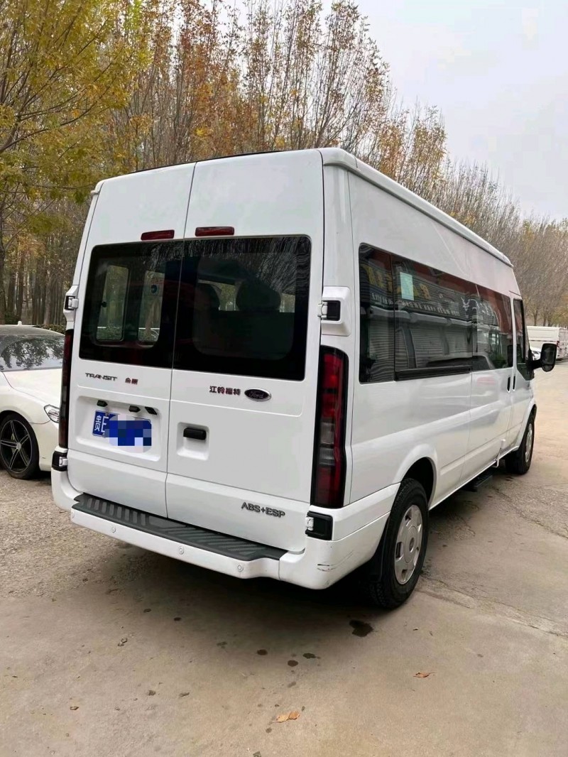 北京21年福特全顺2