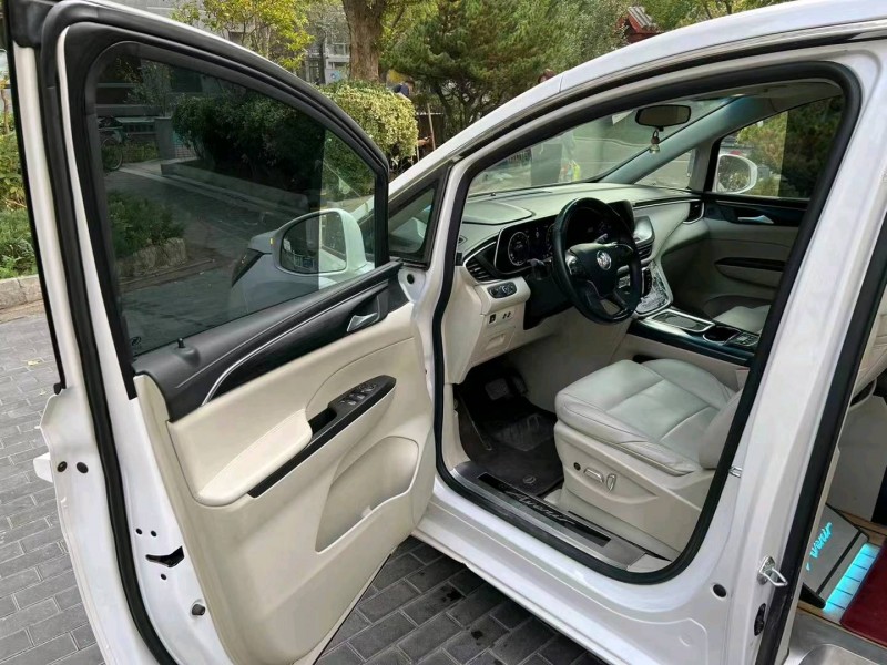 北京20年别克GL82