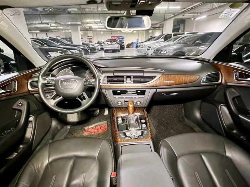 北京17年奥迪A6L4