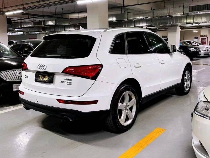 北京13年奥迪Q57