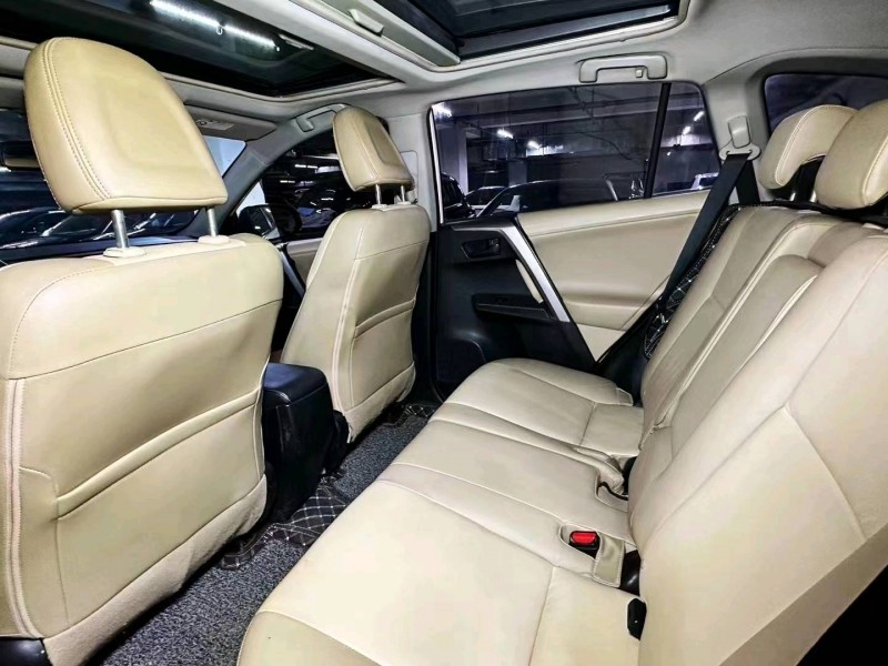 北京15年丰田RAV45