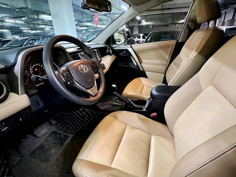 北京15年丰田RAV46