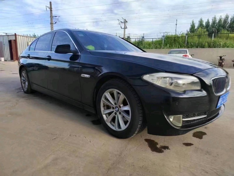 北京12年宝马5系3