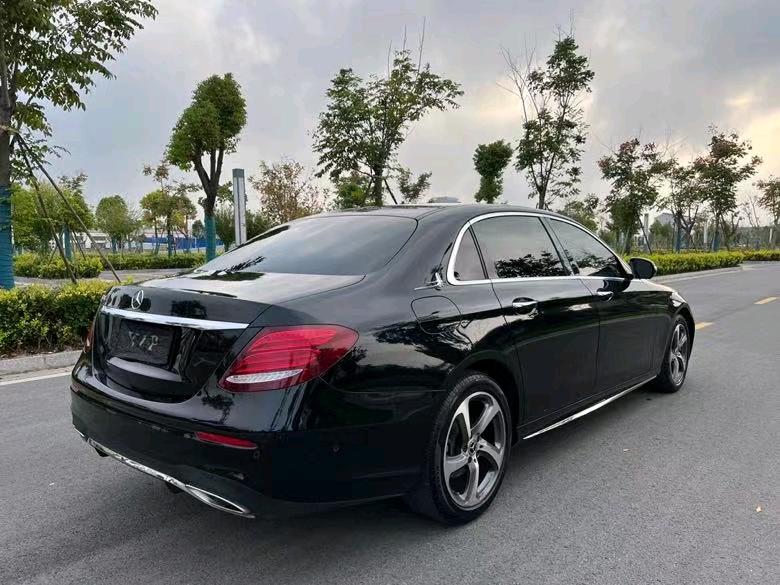 盐城19年奔驰E8