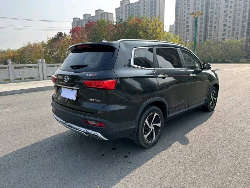 徐州18年北汽幻速S74