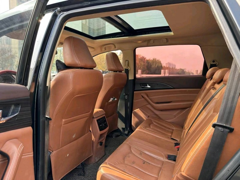 徐州18年北汽幻速S77