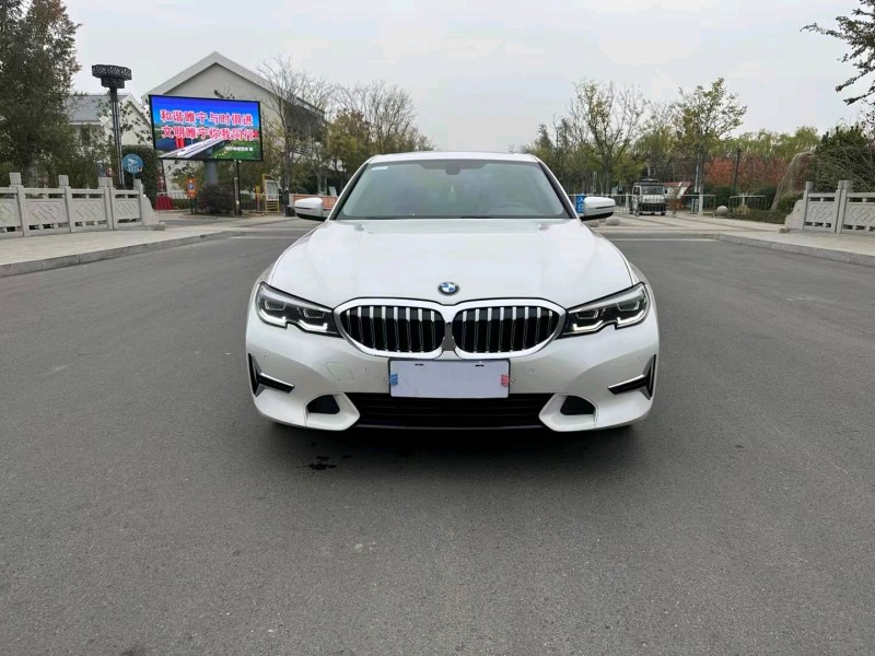 徐州19年宝马3系9