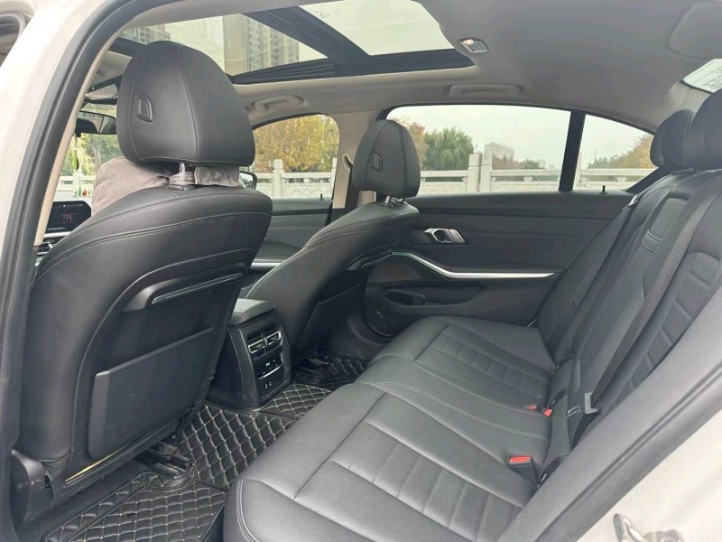 徐州19年宝马3系2