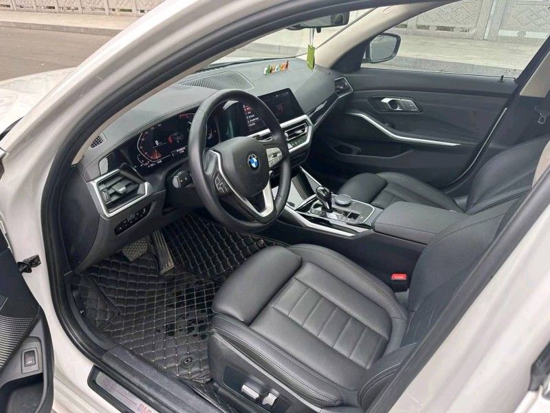 徐州19年宝马3系1