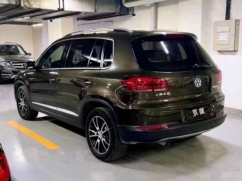 北京13年大众途观8