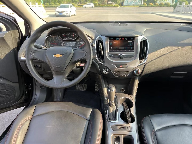 徐州16年雪佛兰科鲁兹2