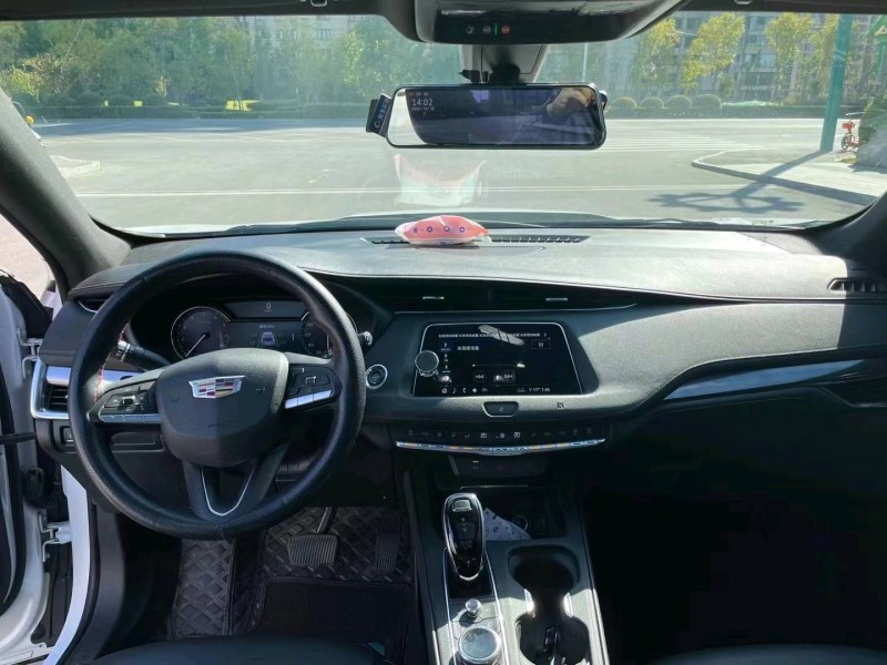 徐州22年凯迪拉克XT52