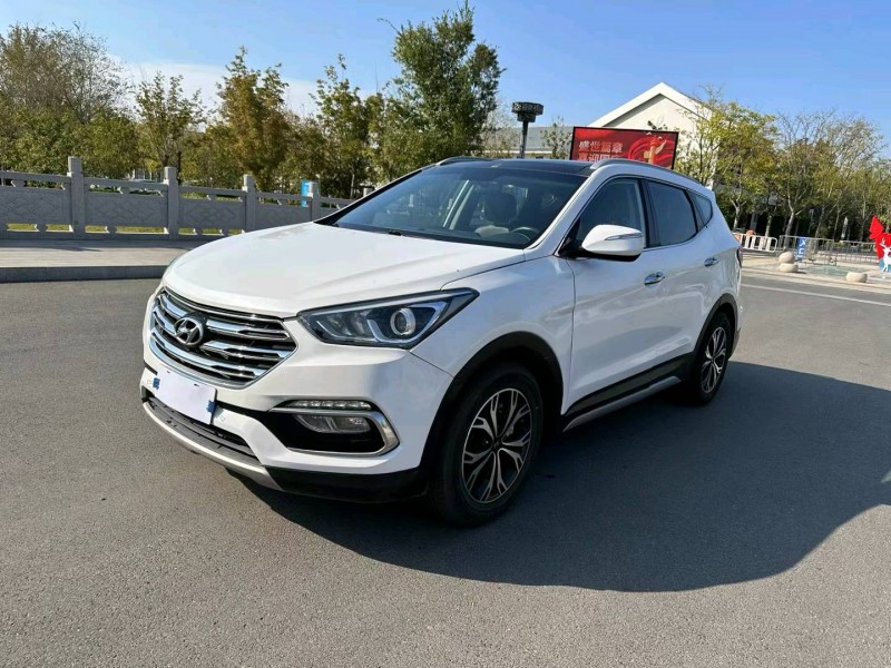 徐州18年现代新胜达3