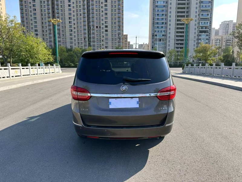 徐州16年别克GL85