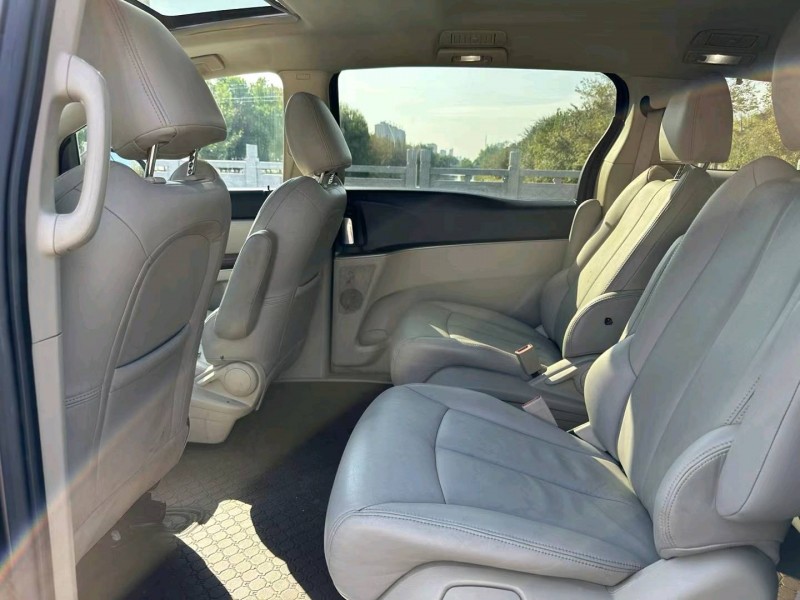 徐州16年别克GL87