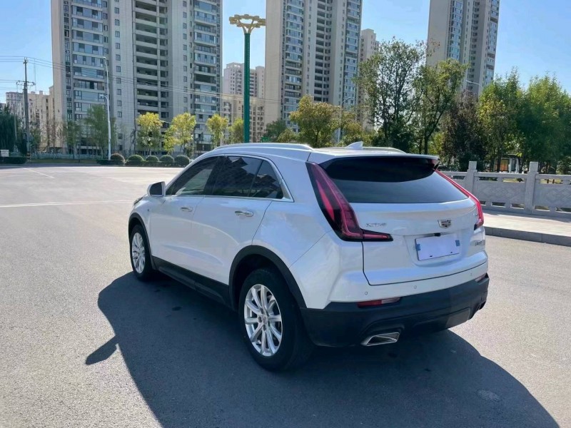 徐州20年凯迪拉克XT44