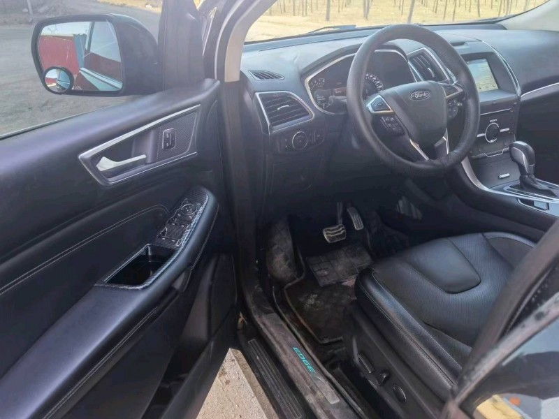 保定16年福特锐界7