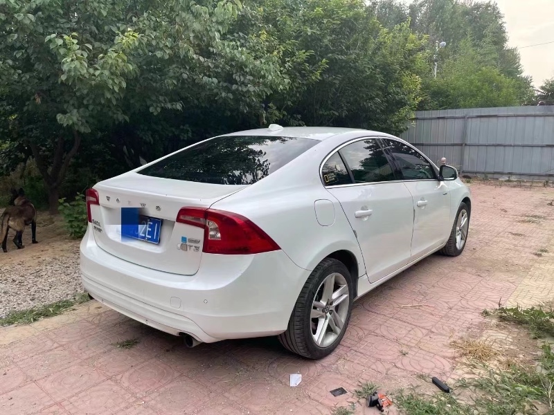 潍坊18年沃尔沃S60L5