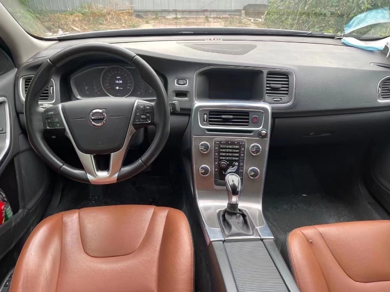 潍坊18年沃尔沃S60L7