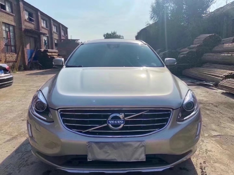 青岛17年沃尔沃XC601