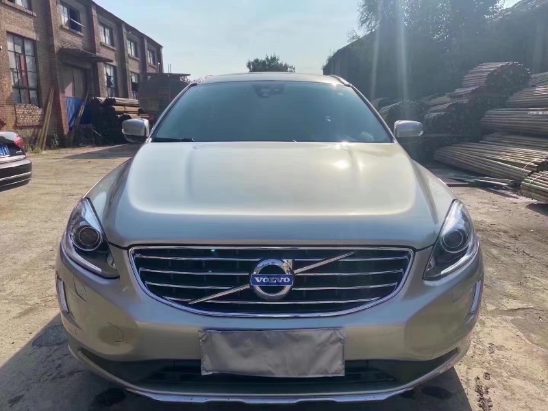 青岛17年沃尔沃XC605