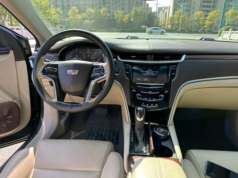 徐州16年凯迪拉克XTS2