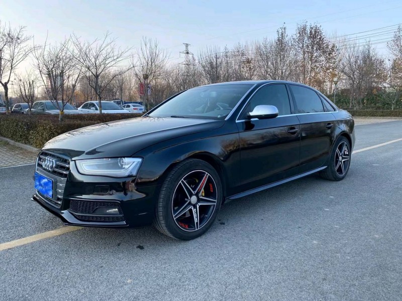 潍坊13年奥迪A4L8