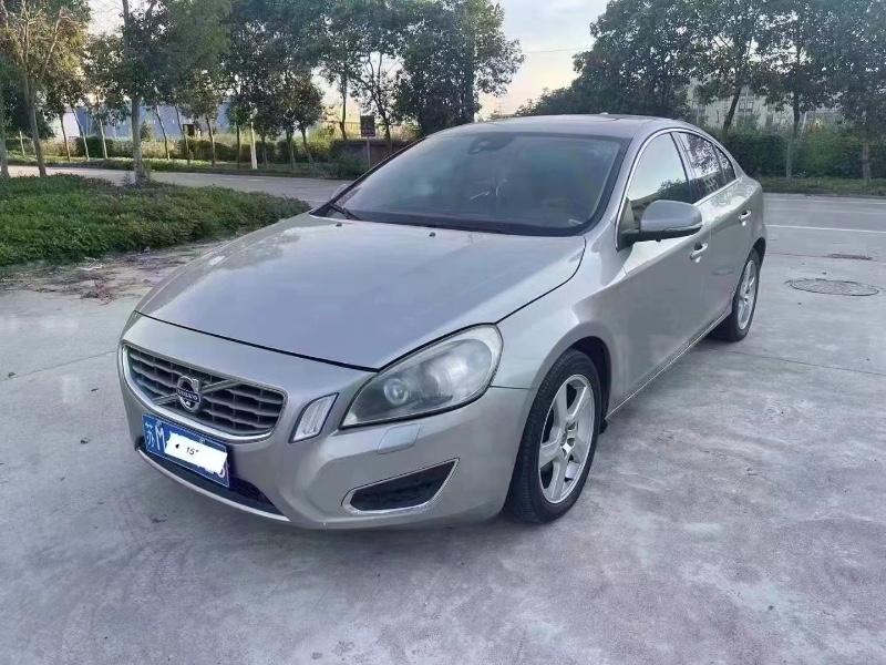 徐州13年沃尔沃S60L4