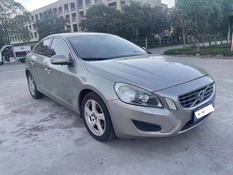 徐州13年沃尔沃S60L5